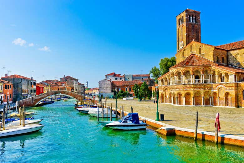 Mergulhe na encantadora ilha de Murano